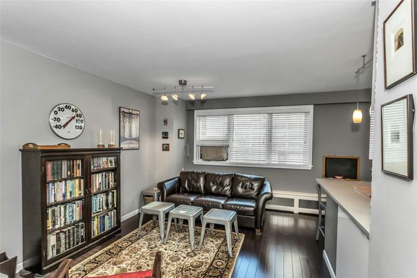 Home Office, Interior, Living room, Pendant Lights, Wood Texture Flooring