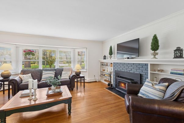 Fireplace, Interior, Living room, Wood Texture Flooring