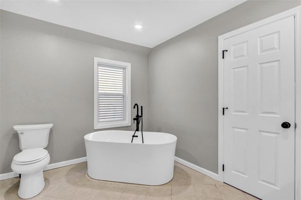 Bathroom, Free Standing Baths, Interior, Recessed Lighting