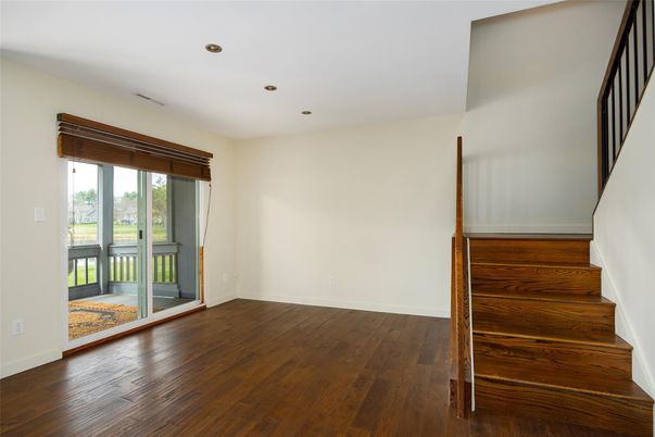 Empty room, Interior, Recessed Lighting, Wood Texture Flooring