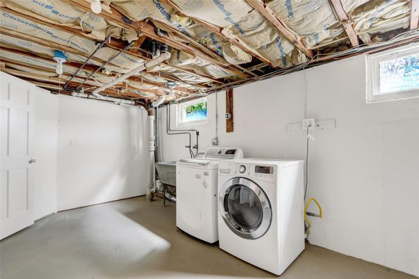 Interior, Washer