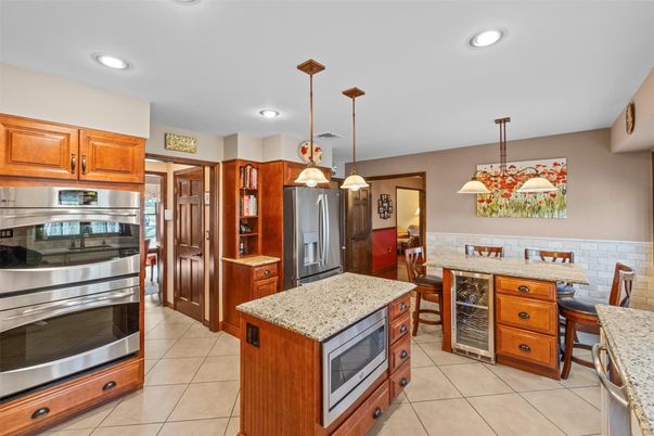 Interior, Kitchen, Pendant Lights, Recessed Lighting, Stainless Steel Appliances