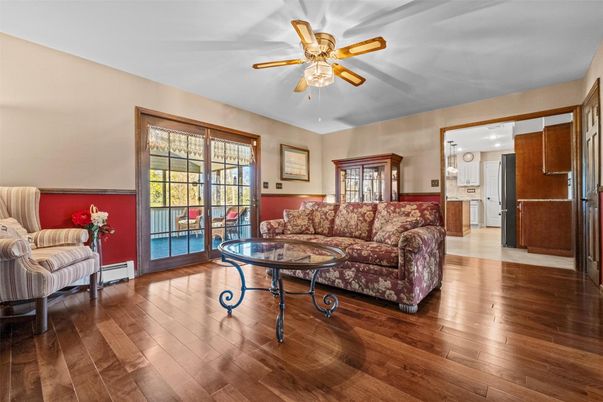 Interior, Kitchen, Living room, Recessed Lighting, Wood Texture Flooring