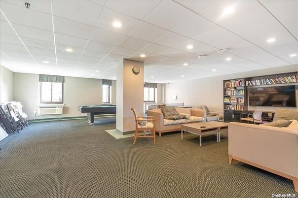 Billiard Table, Game Room, Interior, Living room, Recessed Lighting