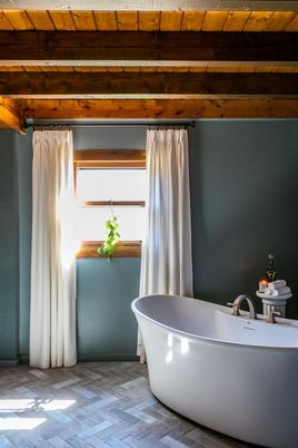 Bathroom, Free Standing Baths, Interior, Wooden Beams, Wooden Ceilings