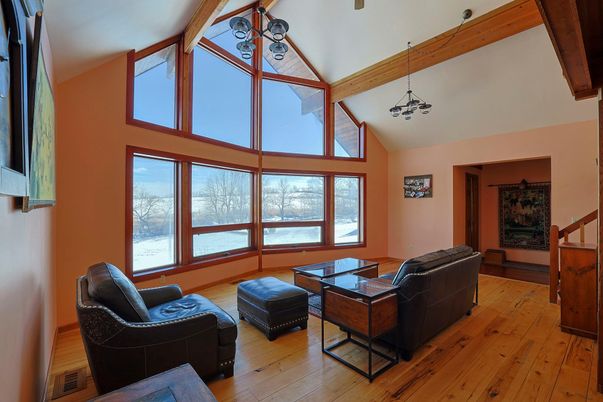Interior, Living room, Pendant Lights, Wood Texture Flooring