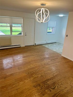 Empty room, Interior, Pendant Lights, Wood Texture Flooring