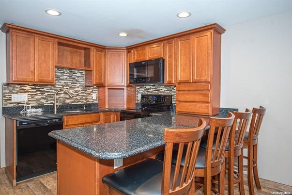 Fireplace, Interior, Kitchen, Recessed Lighting, Wood Texture Flooring