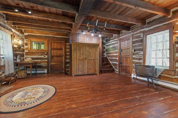 Empty room, Interior, Wooden Beams, Wooden Ceilings, Wood Texture Flooring, Wooden Walls