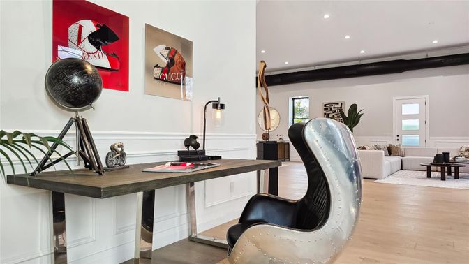 Home Office, Interior, Recessed Lighting, Wood Texture Flooring