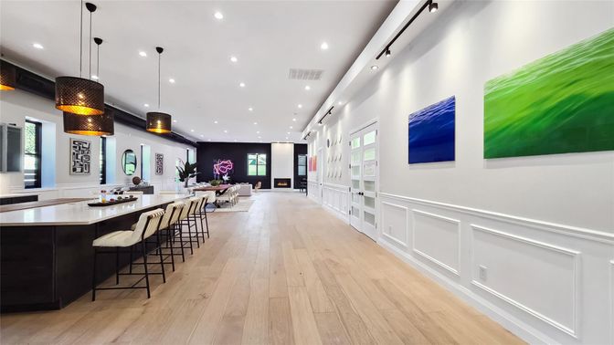 Interior, Pendant Lights, Recessed Lighting, Wood Texture Flooring
