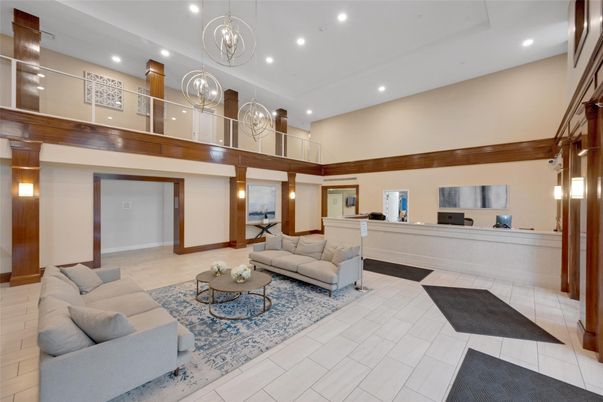 Interior, Living room, Pendant Lights, Recessed Lighting