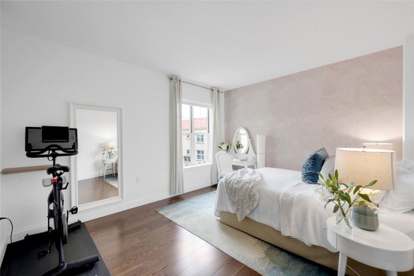 Bedroom, Fitness Equipment, Interior, Wood Texture Flooring