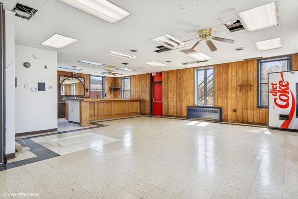 Interior, Recessed Lighting, Wooden Walls
