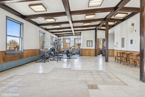 Fitness Equipment, Interior, Wooden Beams