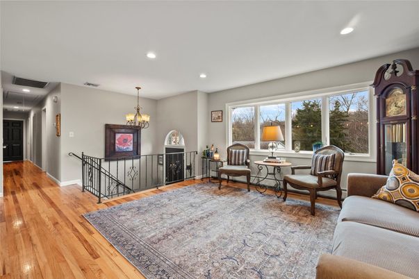 Chandelier, Interior, Living room, Recessed Lighting, Wood Texture Flooring