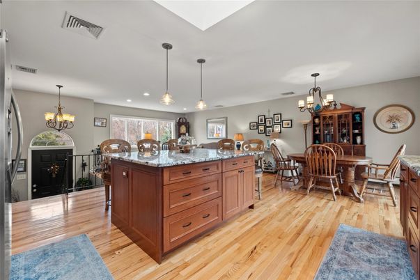 Chandelier, Dining room, Interior, Pendant Lights, Recessed Lighting, Wood Texture Flooring