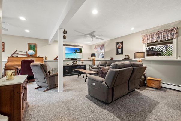 Interior, Living room, Piano, Recessed Lighting