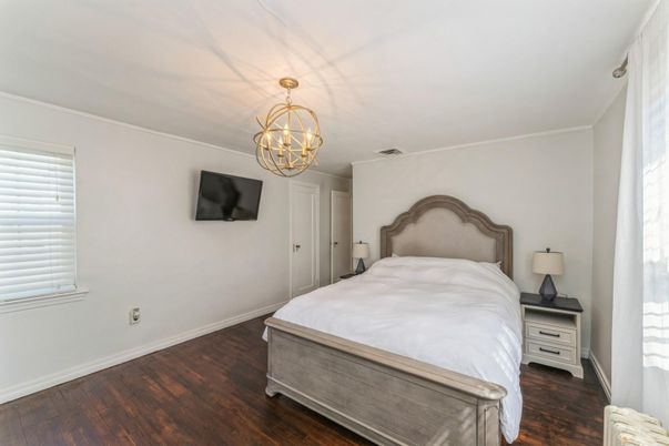 Bedroom, Chandelier, Interior, Wood Texture Flooring