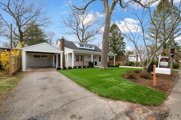 Backyard, Exterior, Facade, Cape Cod