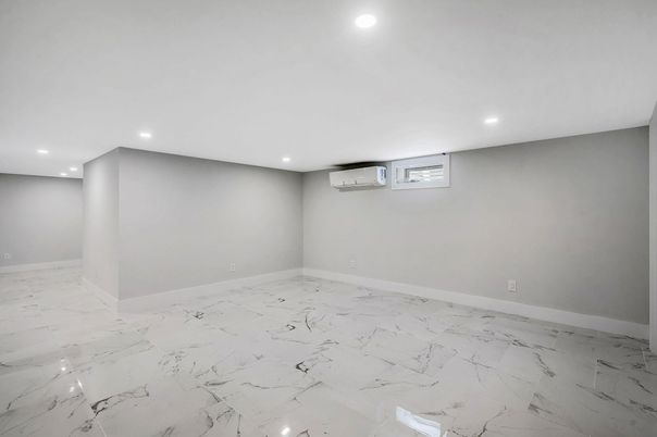 Empty room, Interior, Marble, Recessed Lighting