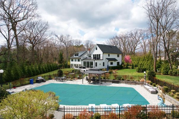 Backyard, Exterior, Pool