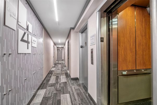 Elevator, Interior