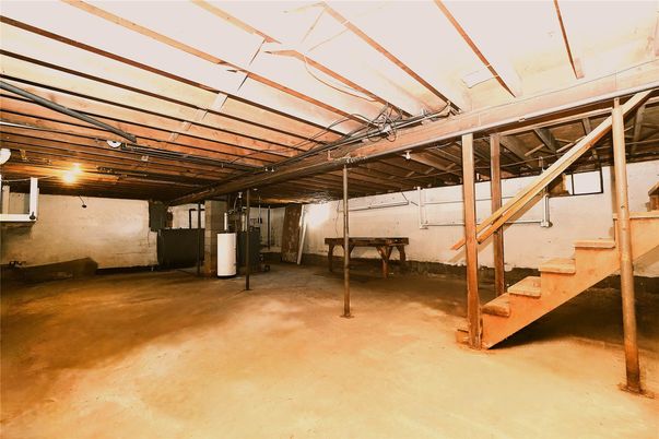 Interior, Wooden Beams