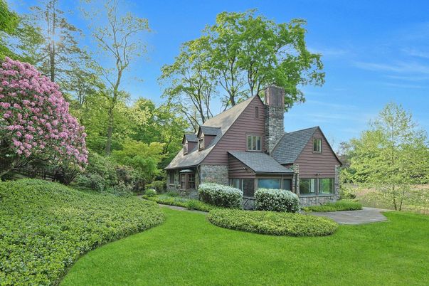 Backyard, Exterior, Facade, Tudor Revival