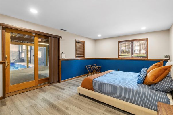 Bedroom, Interior, Recessed Lighting, Wood Texture Flooring