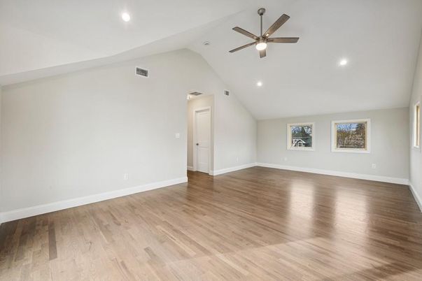 Empty room, Interior, Recessed Lighting, Wood Texture Flooring