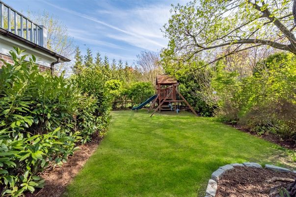 Backyard, Exterior, Playground