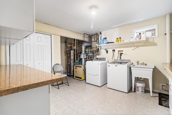 Interior, Recessed Lighting, Washer