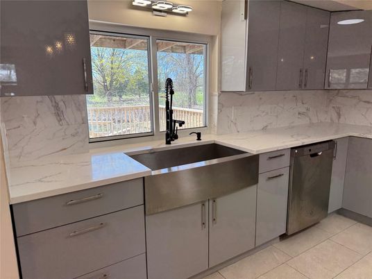 Interior, Kitchen, Marble Walls