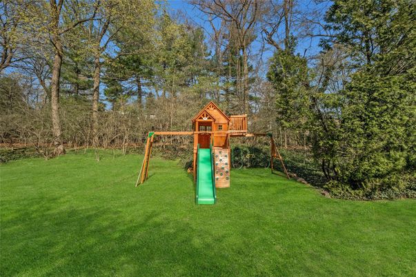 Backyard, Exterior, Playground