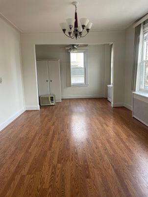 Chandelier, Empty room, Interior, Wood Texture Flooring