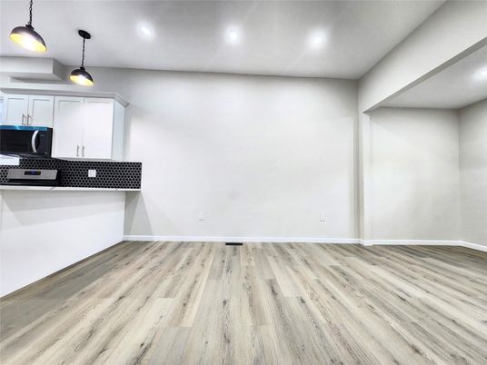Interior, Kitchen, Pendant Lights, Recessed Lighting, Wood Texture Flooring