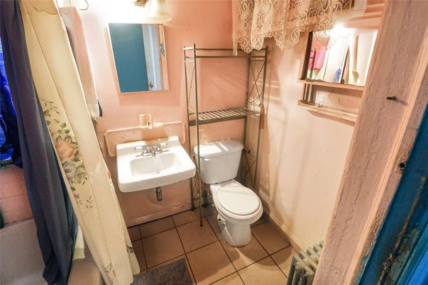 Bathroom, Interior
