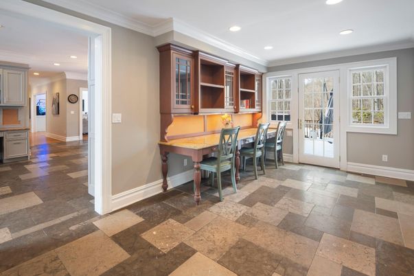 Dining room, Interior, Recessed Lighting