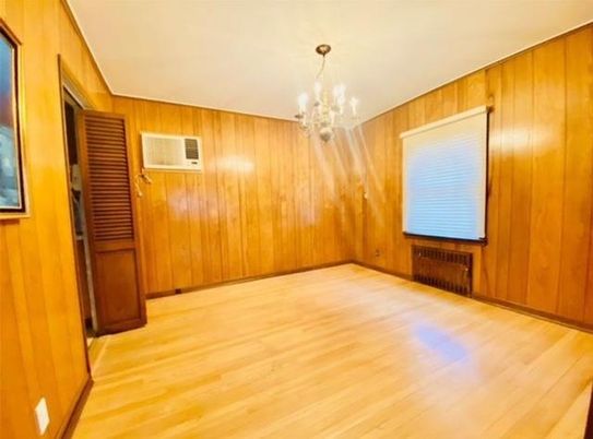 Chandelier, Empty room, Interior, Wood Texture Flooring, Wooden Walls