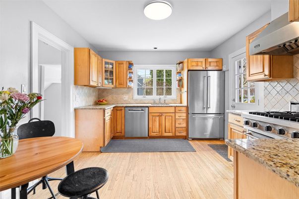 Interior, Kitchen, Stainless Steel Appliances, Wood Texture Flooring