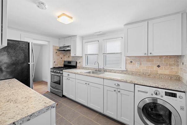 Interior, Kitchen, Washer
