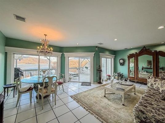 Chandelier, Dining room, Interior, Living room, Recessed Lighting