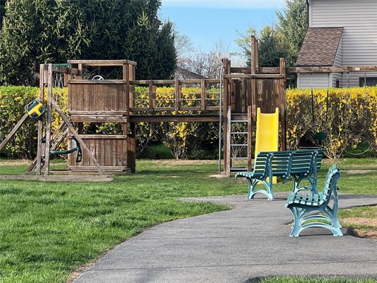 Backyard, Exterior, Playground