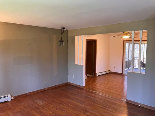 Empty room, Interior, Pendant Lights, Wood Texture Flooring
