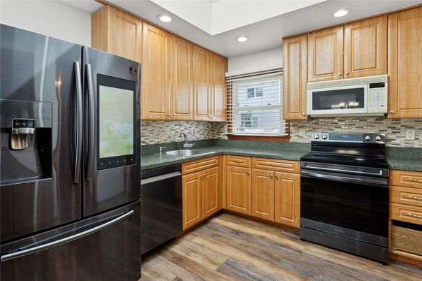 Interior, Kitchen, Recessed Lighting, Wood Texture Flooring