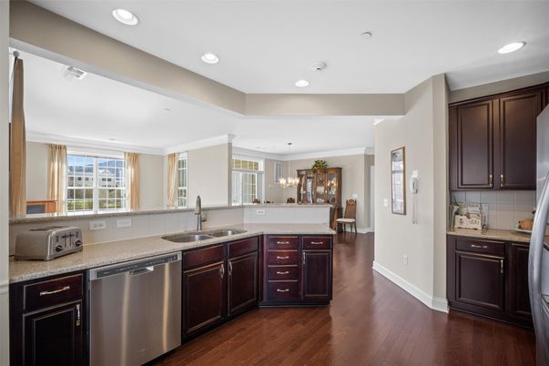 Chandelier, Dining room, Interior, Kitchen, Recessed Lighting, Wood Texture Flooring