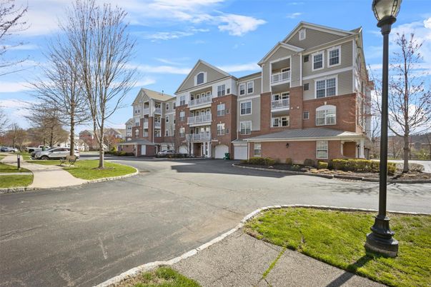 Exterior, Facade, Brick Facade, Rowhouse