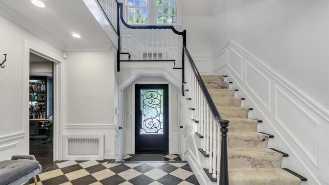 Interior, Recessed Lighting
