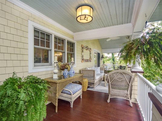 Exterior, Wood Texture Flooring